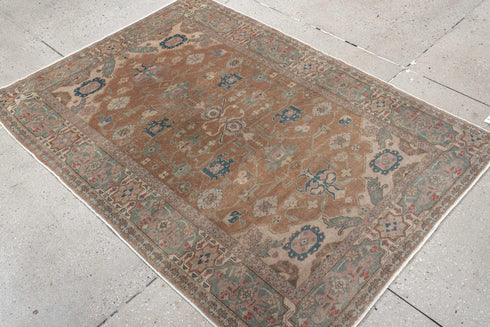 Antique Sivas Area Rug (4' x 5')